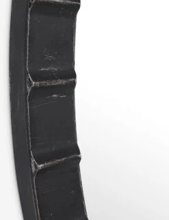 Auguste Round Mirror -Famous Decoration Store 09702 a2 detail