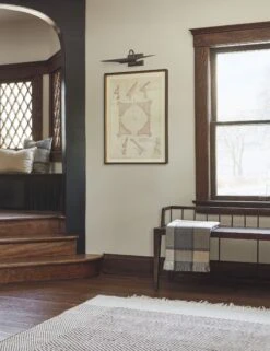 Redford Picture Light By Regina Andrew 5 Redford Picture Light By Regina Andrew -Famous Decoration Store 20200826 holiday4106 3 site crop