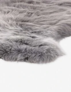 Vale Ombre Sheepskin Throw -Famous Decoration Store 231321 003 DET 1