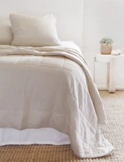 Antwerp Coverlet By Pom Pom At Home 17 Antwerp Coverlet By Pom Pom At Home -Famous Decoration Store Antwerp Coverlet Natural NEW