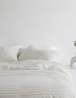 European Flax Linen Duvet Cover By Cultiver -Famous Decoration Store CULTIVER Pencil Stripe f09a95c1 451d 4919 aaeb 09c96bf14aba