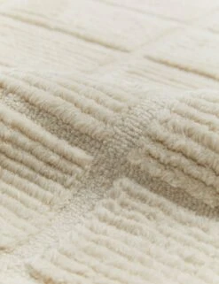 Geller Rug -Famous Decoration Store GellerRug 8 x10 A0655353 2873 SITECROP