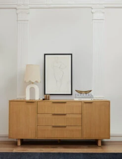 The Shift Print -Famous Decoration Store LG 4093 SITECROP