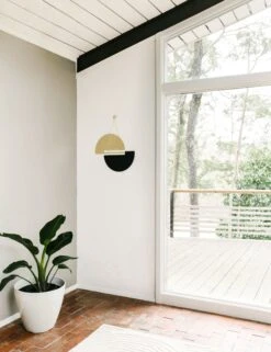 Horizon Wall Hanging By Circle & Line 11 Horizon Wall Hanging By Circle & Line -Famous Decoration Store LG horizon wall black brass 4