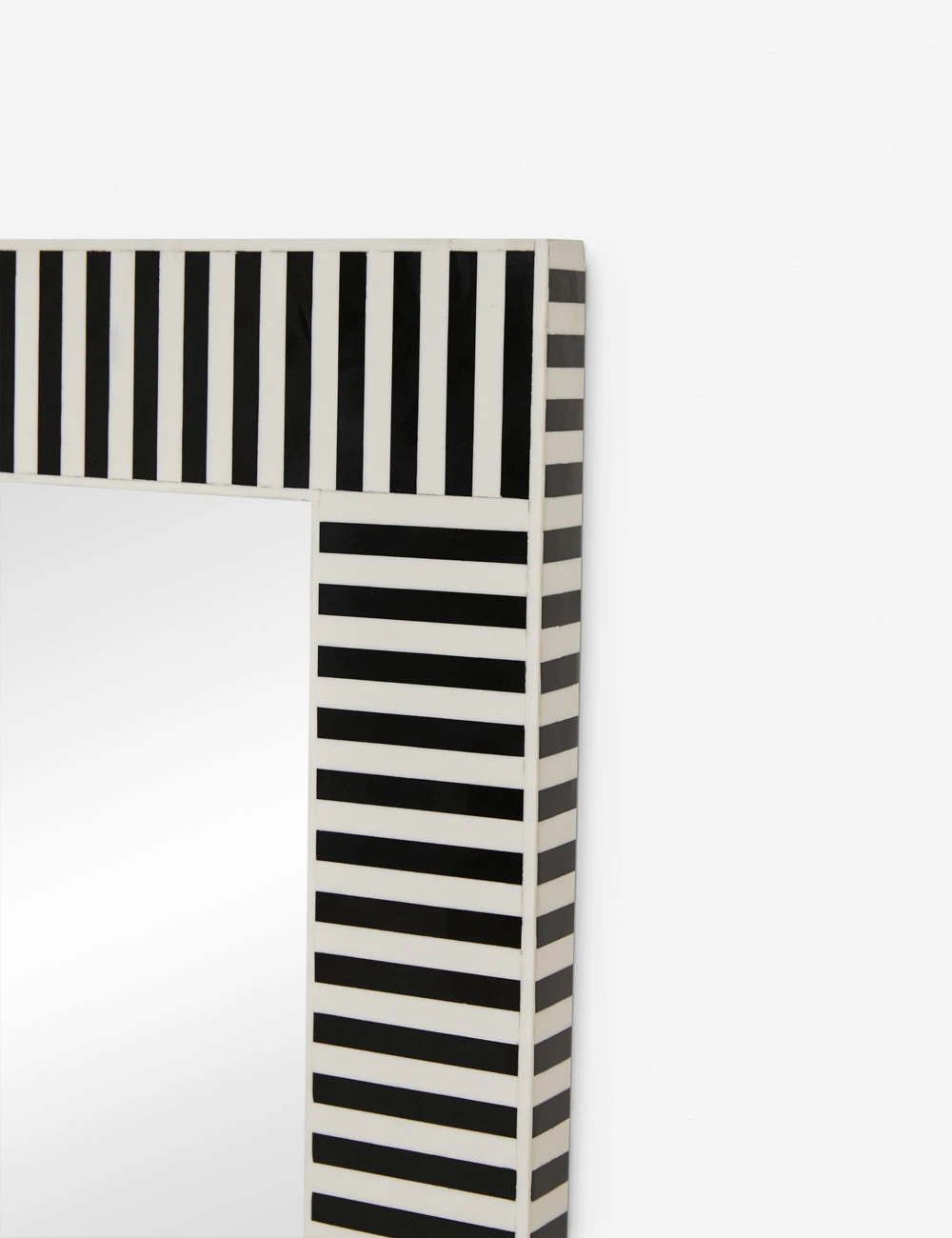 Luciana Mirror 5 Luciana Mirror - Image 5