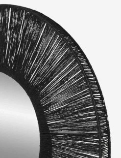 Carlotta Round Mirror -Famous Decoration Store Mirror1 1841 a3ff766f 0d66 474d 9622 dee0d1eb2ae4