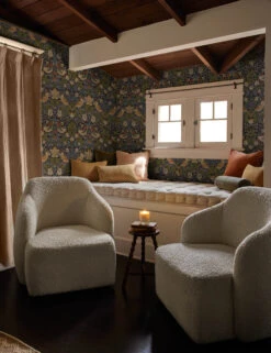 Morris & Co. Strawberry Thief Wallpaper 7 Morris & Co. Strawberry Thief Wallpaper -Famous Decoration Store PillowGallery2 15399 V2 Swatch SITECROP f0946e50 3c18 4ee7 9b22 e955fa214e7f