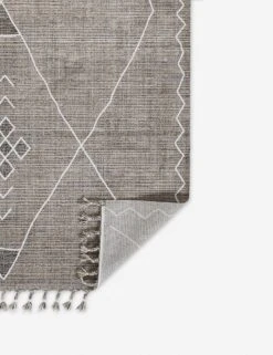 Ushi Rug 11 Ushi Rug -Famous Decoration Store RABATRBT 1GRY 2