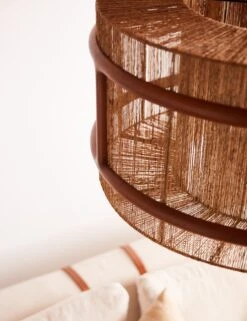 Suma Chandelier -Famous Decoration Store WJHPLG NA SS23 WoodJuteChandelier 072 Detail