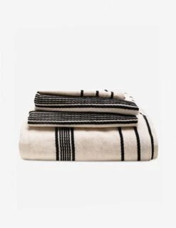 Marlo Cotton Duvet Set By House No. 23 15 Marlo Cotton Duvet Set By House No. 23 -Famous Decoration Store i53a9486 1