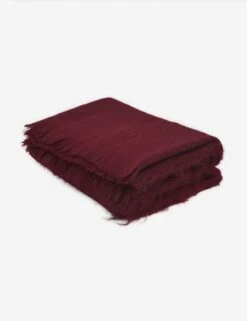 Aimee Mohair Throw -Famous Decoration Store mohair throw merlot a06517016 det 3
