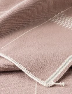 Kairi Throw -Famous Decoration Store ngd03 thr100344 thr dt